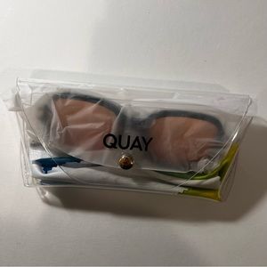 NWT Quay In Demand Black / Orange Sunglasses